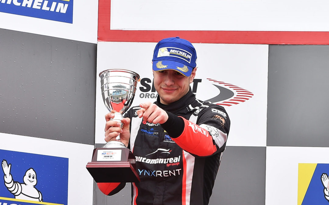 Festante a podio fra i Rookie: 2° posto in Gara 2 ad Estoril